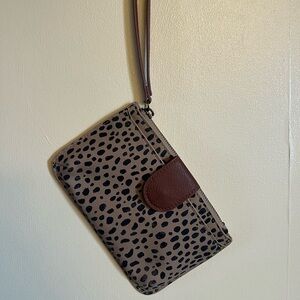 Universal Thread Wristlet